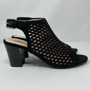 Unisa Ungaila Black Suede Laser Cut Sandals / Heels — Size Women’s 8.5